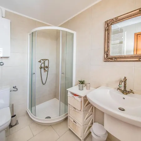 Prapatna 48 Vela Luka